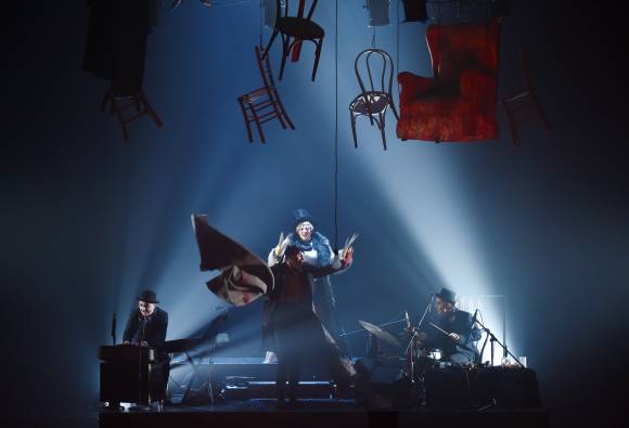 Photo Peter Uhan