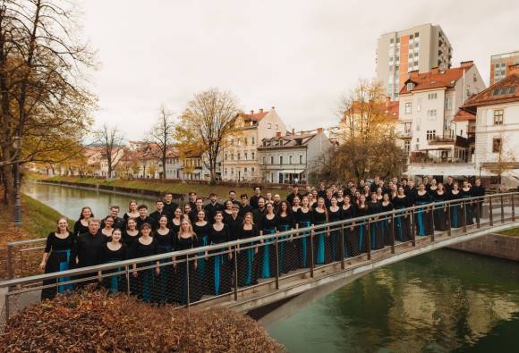Komorni zbor Megaron, foto Matic Dolenc