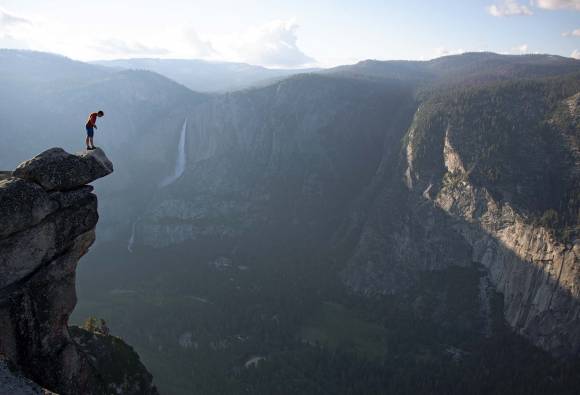 Zmagovalni Film 13. FGF Free Solo solo plezalec  Alex Honnold