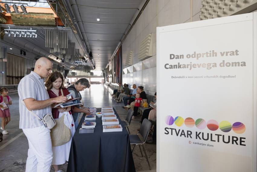 Foto Darja Štravs Tisu