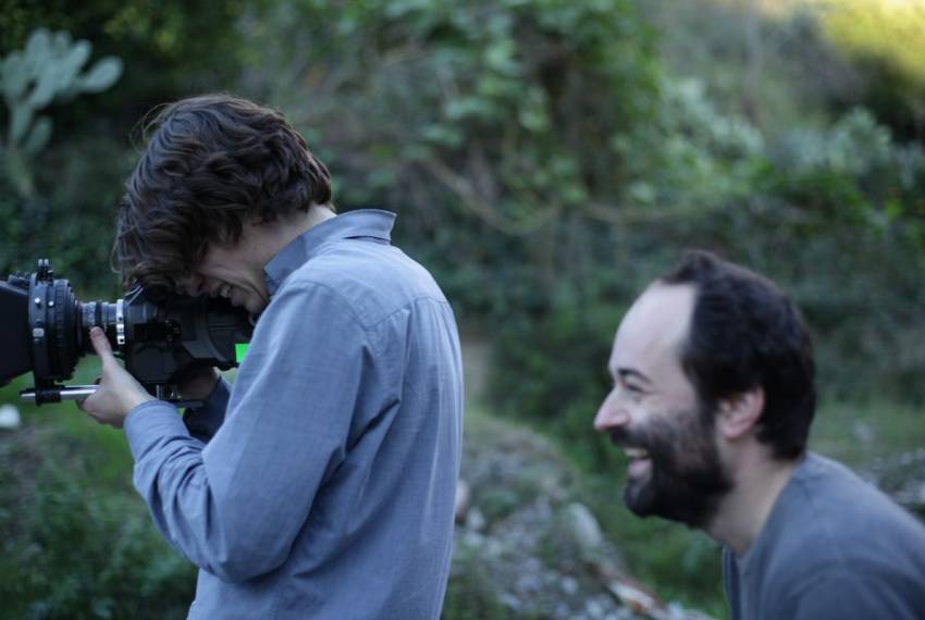 Matjaž Ivanišin (na desni) in direktor fotografije Gregor Božič (levo) na snemanju filma Playing Men. Foto: Zavod Nosorogi